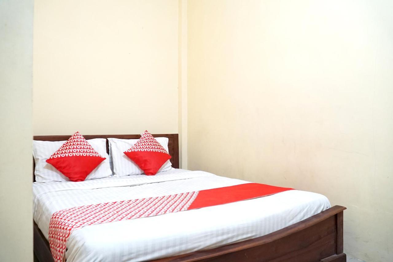 Oyo Flagship 1034 Pondok Mulia Guest House Syariah Баликпапан Экстерьер фото