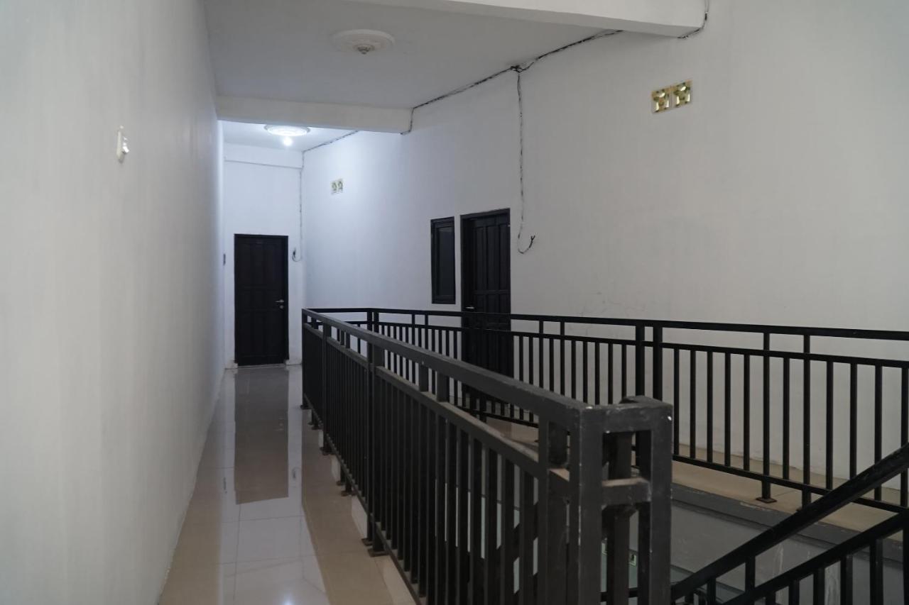 Oyo Flagship 1034 Pondok Mulia Guest House Syariah Баликпапан Экстерьер фото