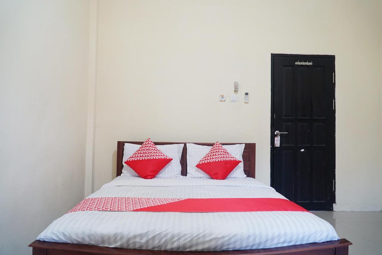 Oyo Flagship 1034 Pondok Mulia Guest House Syariah Баликпапан Экстерьер фото