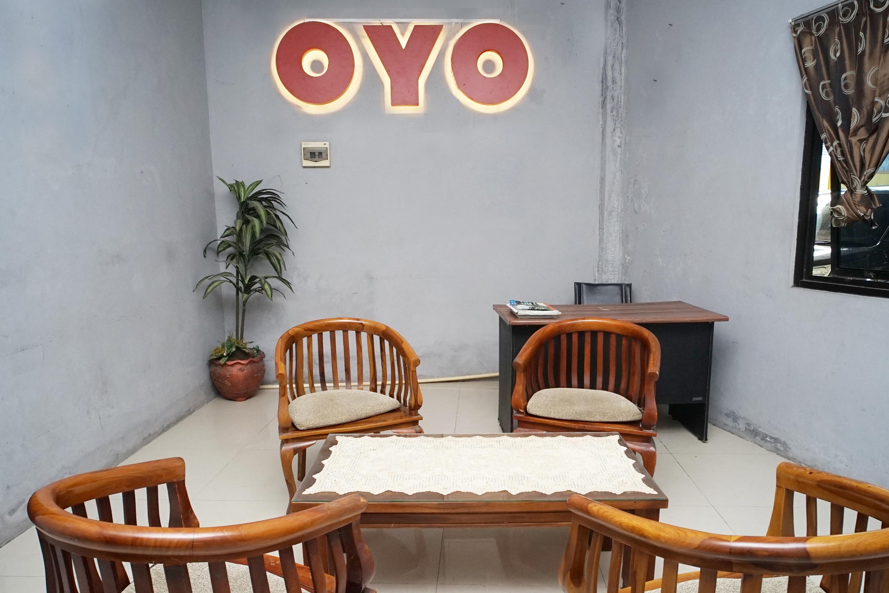 Oyo Flagship 1034 Pondok Mulia Guest House Syariah Баликпапан Экстерьер фото